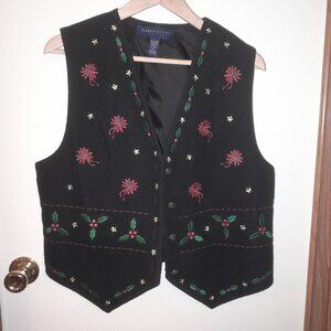 KAREN SCOTT Christmas Vest Women's Size PL Black Embroidered V-neck Sleeveless